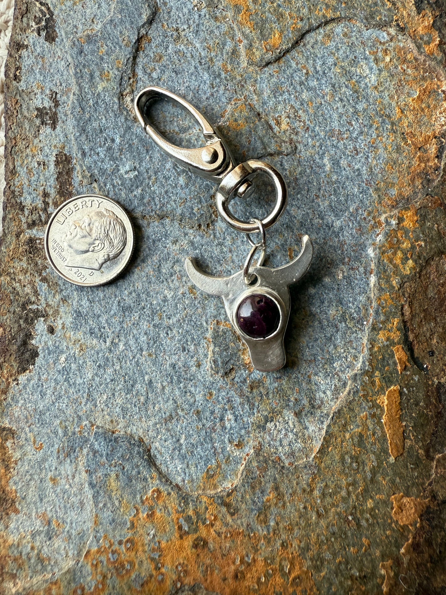 Purple spiny oyster keychain