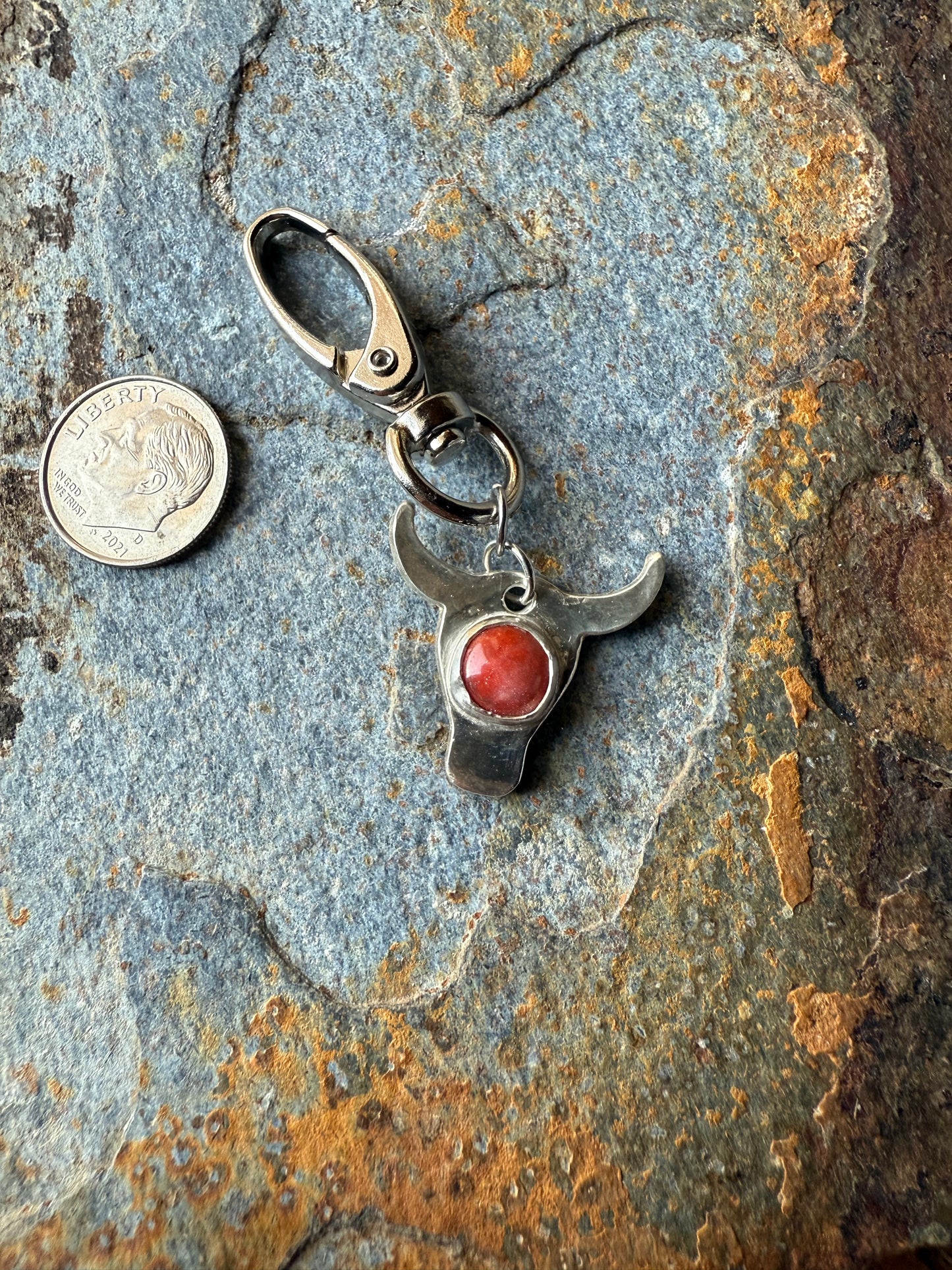 Red Spiny Oyster steer head keychain