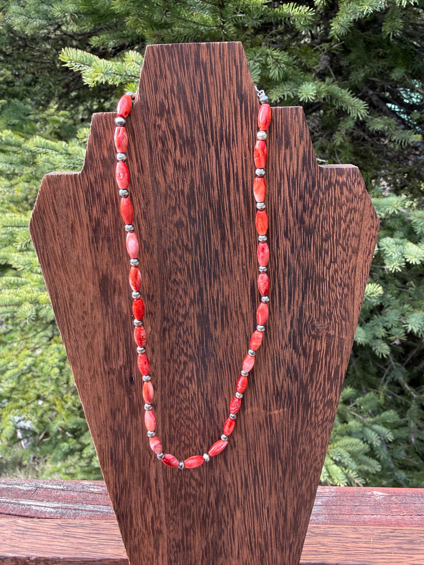 Red Spiny Oyster Rice Bead Pearls Necklace