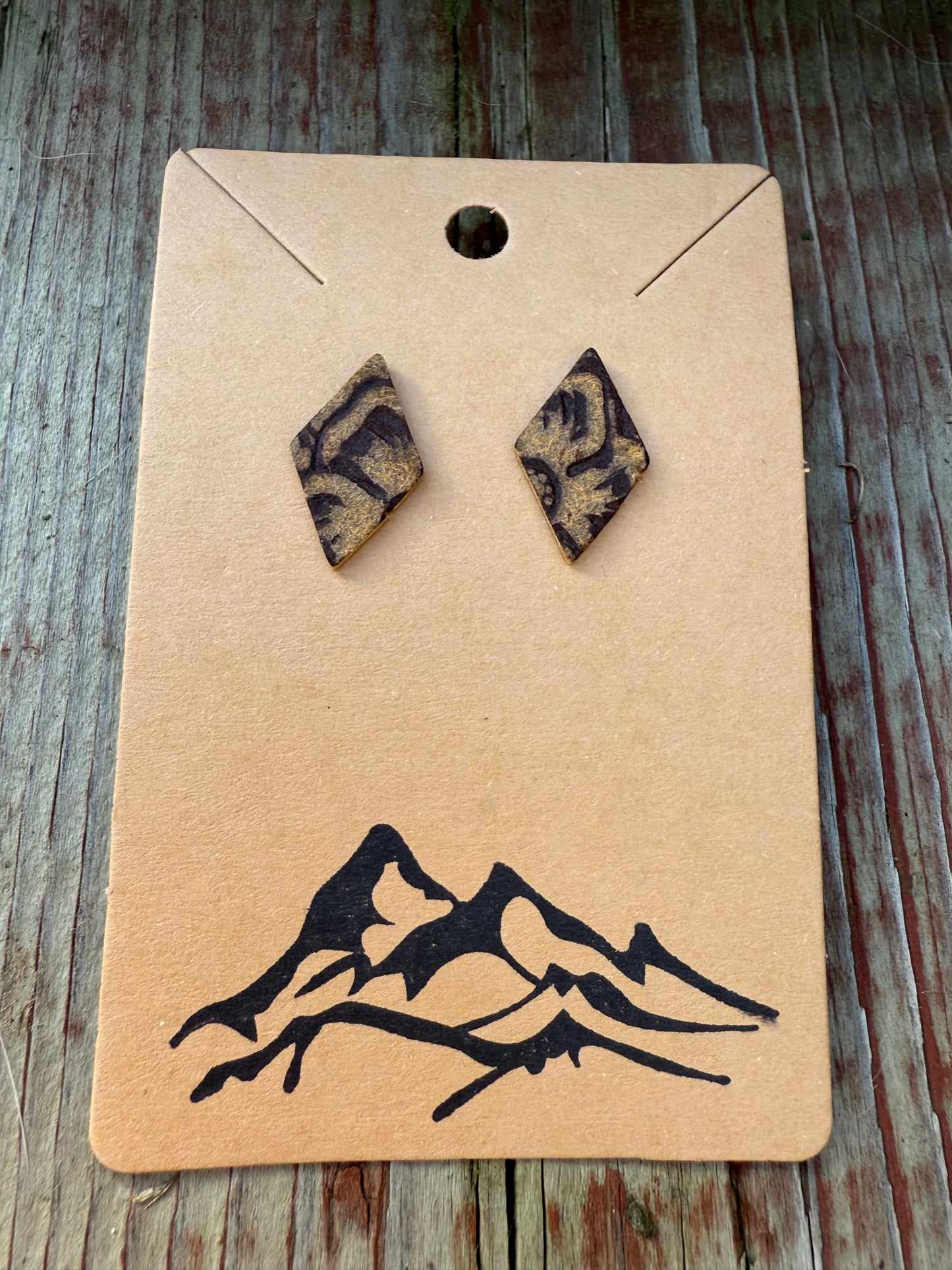 Diamond-Shaped Embossed Leather Earrings